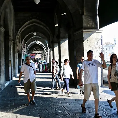 Stanza D'artista Lejlighed Genova