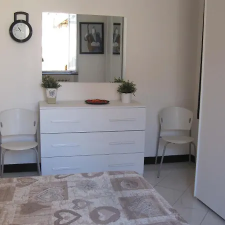 Stanza D'artista Genova